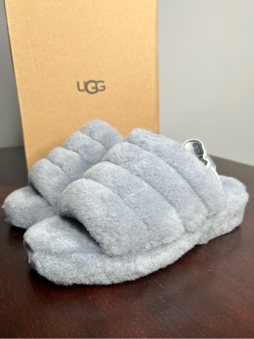 UGG | Fluff Yeah Slide in Ash Fog (8W)